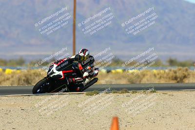 media/Jan-09-2022-SoCal Trackdays (Sun) [[2b1fec8404]]/Turn 16 (11am)/